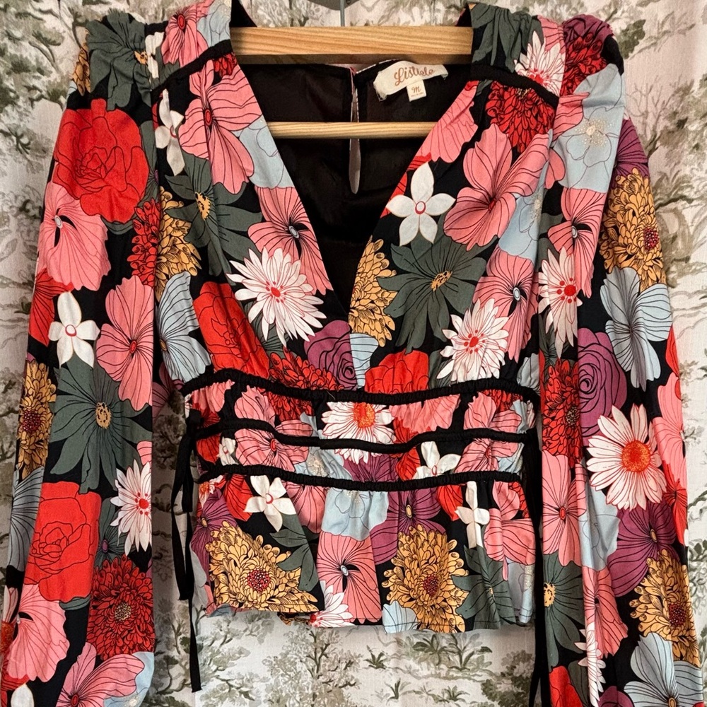 Listicle Floral Blouse - Red, Pink, Black